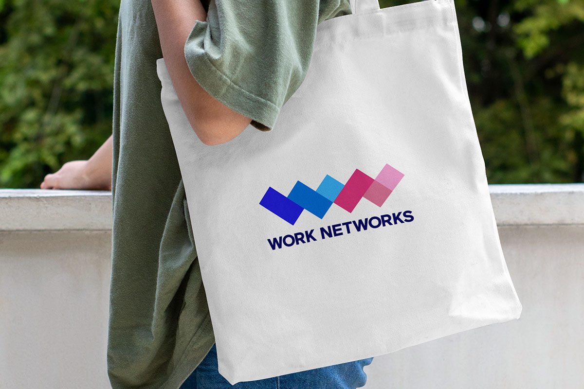 1200x800_PPT_WorkNetworksMock_bag